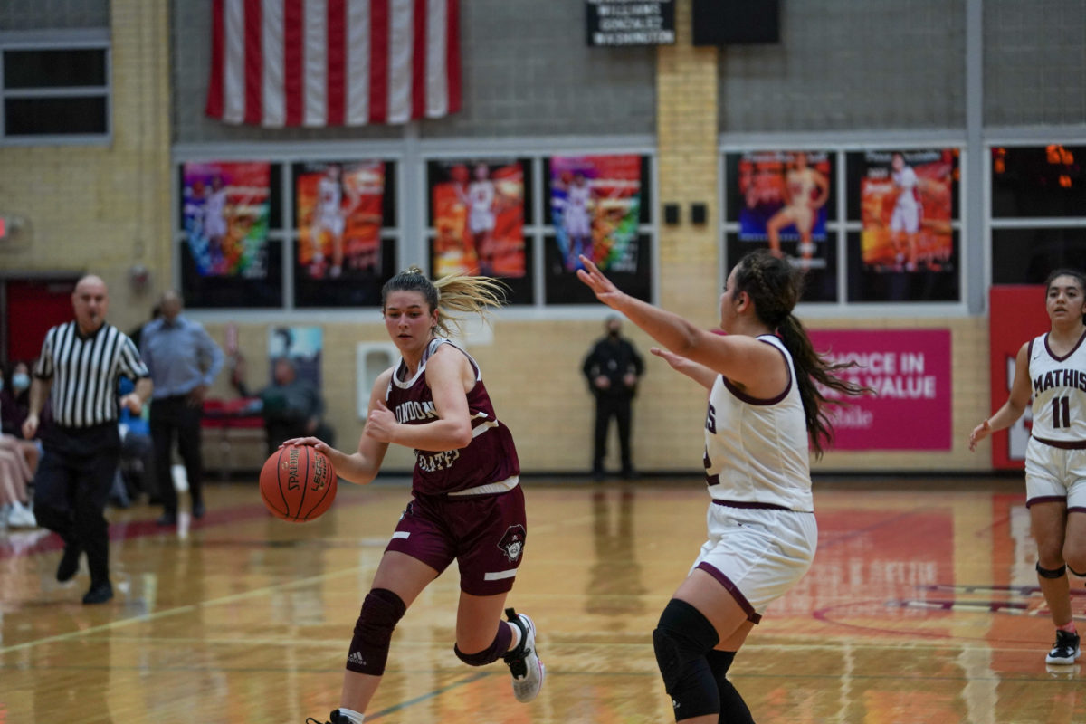 mathis-london-girls-basketball-playoffs00073